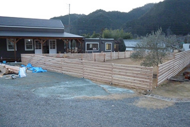 ドックランのある家