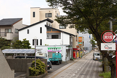 お月見テラスの家