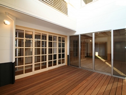 お月見テラスの家